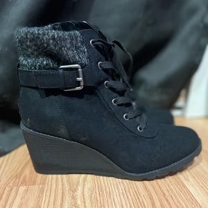 Torrid wedge boots